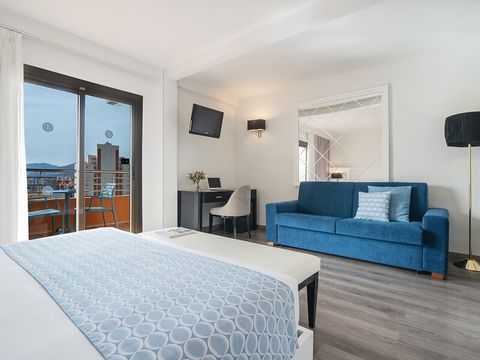 CHAMBRE 2 personnes - Chambre Double - Supérieur - Balcon