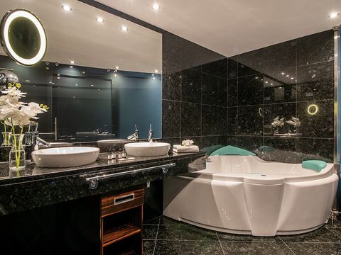 CHAMBRE 2 personnes - Chambre Double