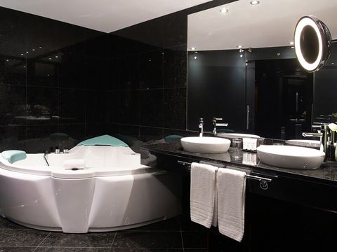 CHAMBRE 4 personnes - Chambre Quadruple