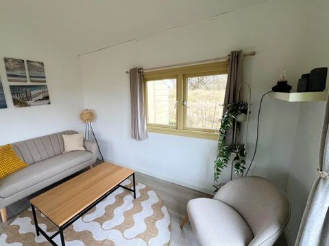 BUNGALOW 2 personnes - DuinHut Kiekendief avec bain à remous