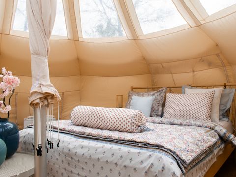 HÉBERGEMENT INSOLITE 4 personnes - Tente Lotus Belle
