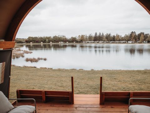 LODGE 4 personnes - Pavillon d'eau
