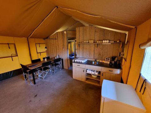TENTE TOILE ET BOIS 5 personnes