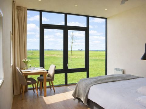 HÉBERGEMENT INSOLITE 2 personnes - Slate Tiny House Cabin (cabane en ardoise)