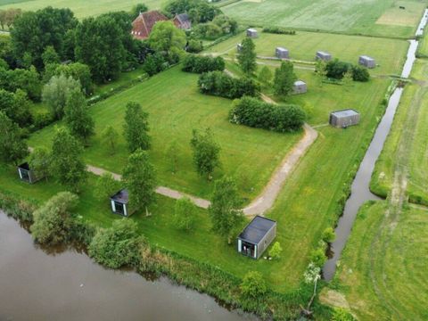 HÉBERGEMENT INSOLITE 2 personnes - Slate Tiny House Cabin (cabane en ardoise)