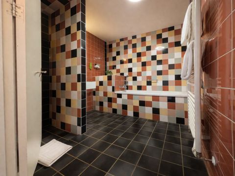 CHAMBRE 2 personnes - Salle de la ferme Geastermar