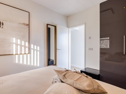 HÉBERGEMENT INSOLITE 4 personnes - Hébergement de luxe sur l'eau en Frise