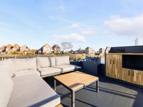 HÉBERGEMENT INSOLITE 4 personnes - Hébergement de luxe sur l'eau en Frise