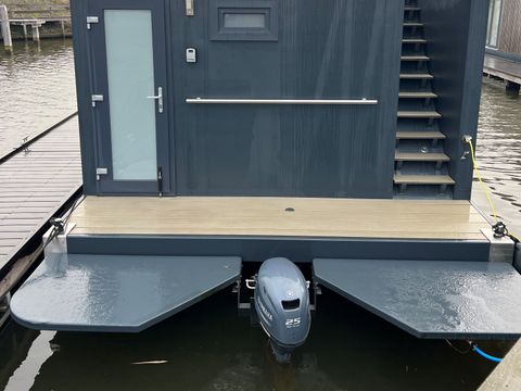 HÉBERGEMENT INSOLITE 4 personnes - Hébergement de luxe sur l'eau en Frise (41)