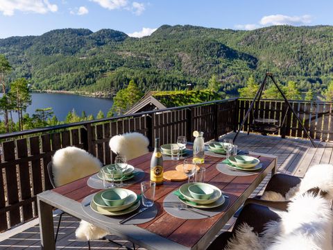 MAISON 6 personnes - Moose Lodge avec sauna et vue sur l'eau