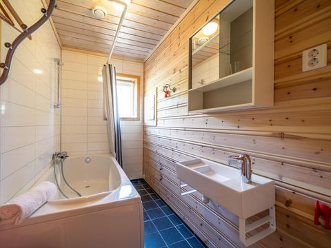 MAISON 14 personnes - Maison de lac avec sauna et au bord de l'eau