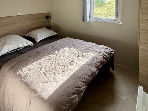 Mobilhome 4 personnes - Premium- 27 m² - 2 chambres- - TV