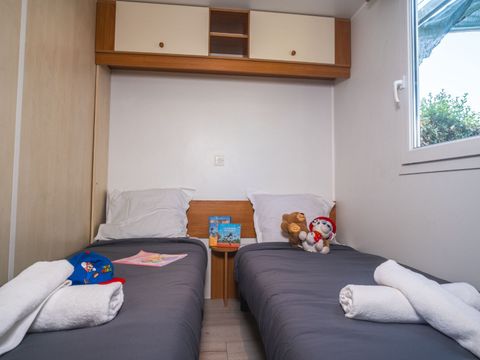 MOBILHOME 4 personnes - 4 places Cosy