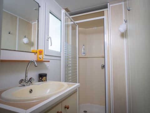 MOBILHOME 4 personnes - 4 places Cosy