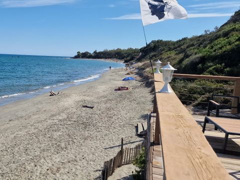 Camping Naturiste Calella - Camping Corse du Nord - Image N°4