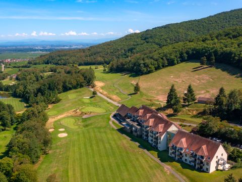 Résidence Goélia - Le Domaine Du Golf - Camping Haut-Rhin - Image N°2