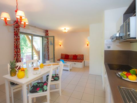 STUDIO 2 personnes - G/268 - studio