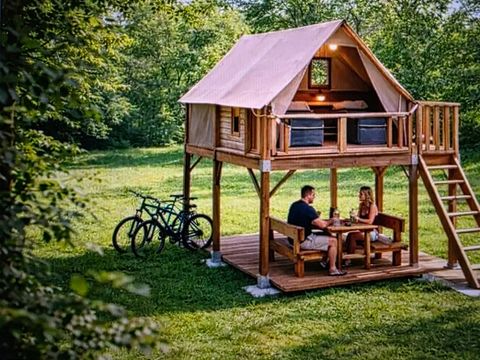 HÉBERGEMENT INSOLITE 2 personnes - Skylodge