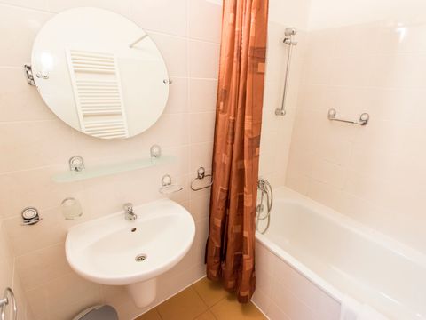 APPARTEMENT 6 personnes - Appartement de vacances pour 4-6 personnes