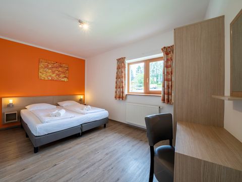 APPARTEMENT 4 personnes - 2-4A