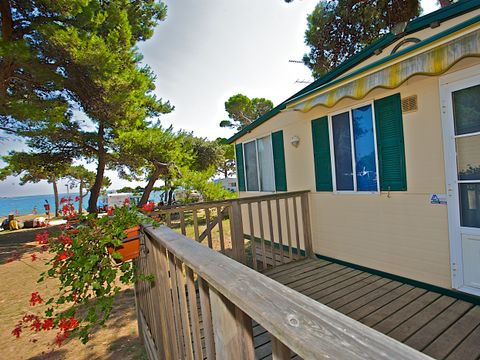 MOBILHOME 5 personnes - Mobil-home de deux chambres côté mer