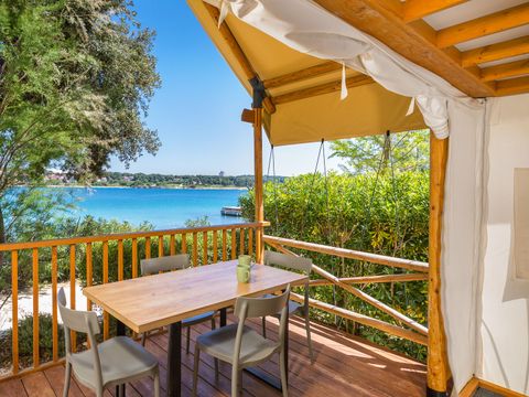 TENTE 4 personnes - Tente loft glamping safari à deux chambres - vue sur la mer