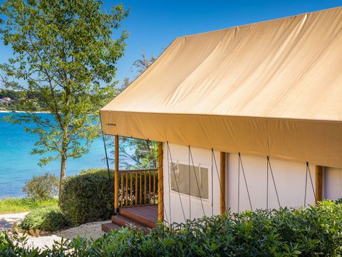 TENTE 4 personnes - Tente loft glamping safari à deux chambres - vue sur la mer