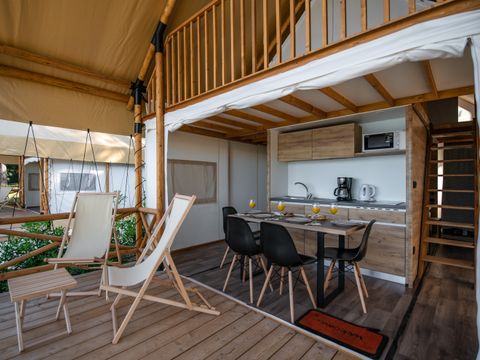 TENTE 4 personnes - Tente loft glamping safari à deux chambres - vue sur la mer