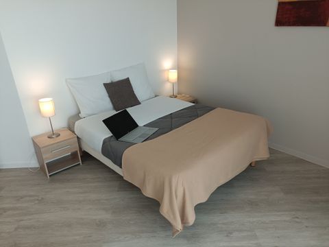 STUDIO 2 personnes - Lit Double