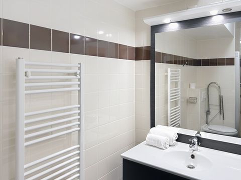 APPARTEMENT 6 personnes - 3 Pièces Supérieur avec Terrasse