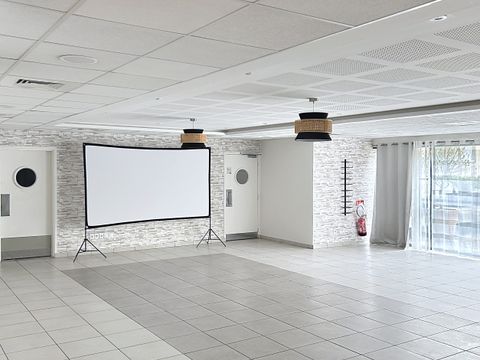 Terres de France - Appart Hotel Rouen Flaubert - Camping Seine - Image N°32