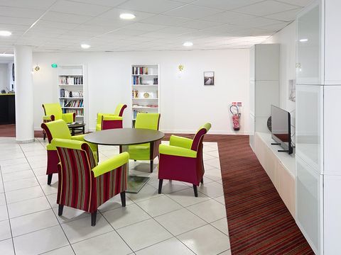 Terres de France - Appart Hotel Rouen Flaubert - Camping Seine - Image N°40