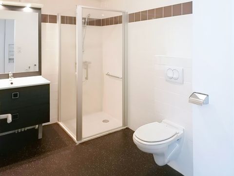 Terres de France - Appart Hotel Rouen Flaubert - Camping Seine - Image N°28