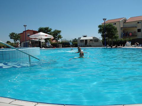 Autocamp Peros - Camping Zadar