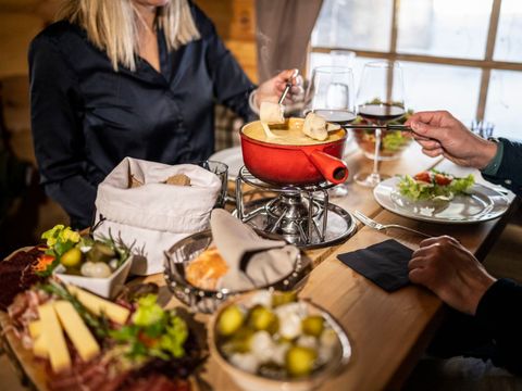 Landal Alpine Lodge Lenzerheide - Camping Mittelbünden - Image N°9