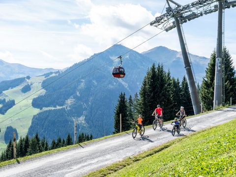 Landal Alpine Lodge Lenzerheide - Camping Mittelbünden - Image N°3