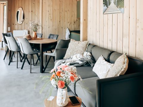 LODGE 5 personnes - Ecolodge l 2 Chambres | Animaux bienvenus