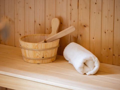 CHALET 2 personnes - Renswellness avec bain à remous et sauna