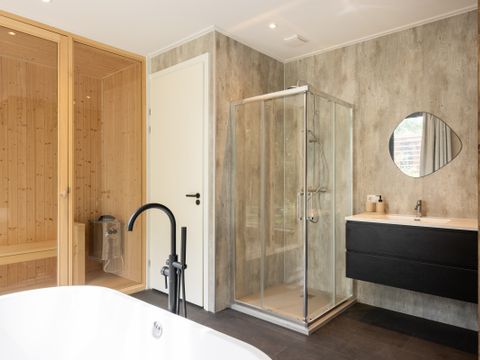 CHALET 2 personnes - Renswellness avec bain à remous et sauna