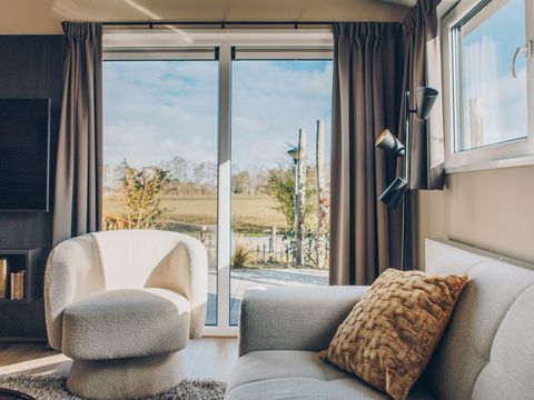 CHALET 6 personnes - Ridderstede avec bain à remous et sauna