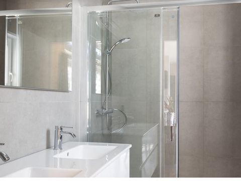 CHALET 4 personnes - Renshorst avec bain à remous