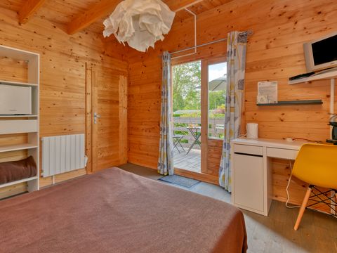 CHALET 2 personnes - Chambre du Baroudeur - Insolite Premium  - 1 ch. - TV