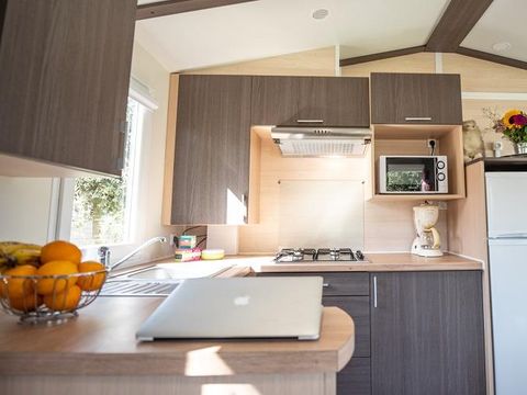 MOBILHOME 4 personnes - Cottage Grand Confort Maldives 32m² - 2 chambres / TERRASSE EN BOIS COUVERTE