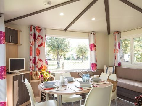 MOBILHOME 4 personnes - Cottage Grand Confort Maldives 32m² - 2 chambres / TERRASSE EN BOIS COUVERTE