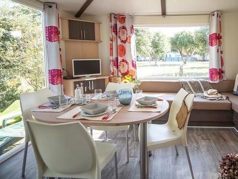 MOBILHOME 4 personnes - Cottage Grand Confort Maldives 32m² - 2 chambres / TERRASSE EN BOIS COUVERTE