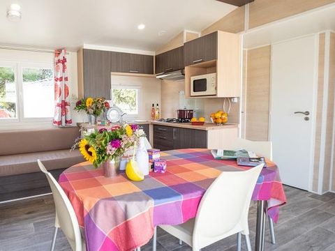 MOBILHOME 6 personnes - Cottage Grand confort Florès 35m² - 3 chambres / Terrasse en bois couverte