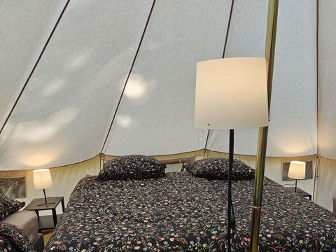 TENTE 4 personnes - Tente cloche