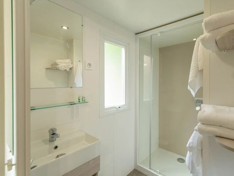 BUNGALOW 6 personnes - Bungalow Superior - 3 Chambres