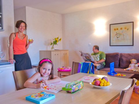 APPARTEMENT 4 personnes - G/19_2 PIECES 4 PERSONNES REZ DE JARDIN