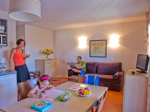 APPARTEMENT 4 personnes - G/19_2 PIECES 4 PERSONNES REZ DE JARDIN